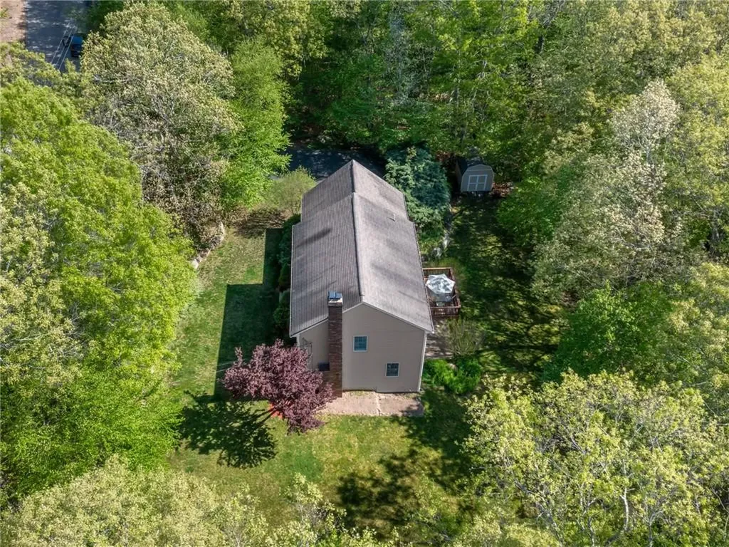 16 Whippoorwill Way West Greenwich RI 02817
