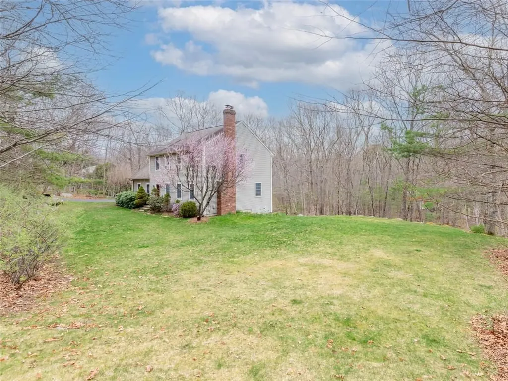 16 Whippoorwill Way West Greenwich RI 02817