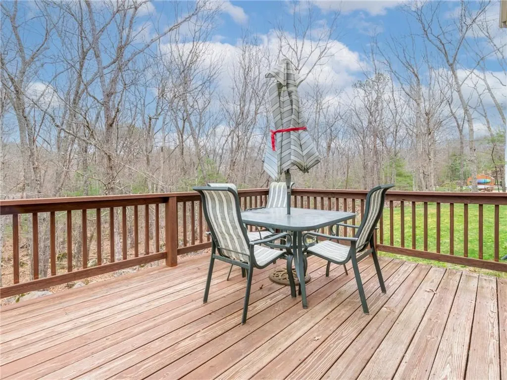 16 Whippoorwill Way West Greenwich RI 02817