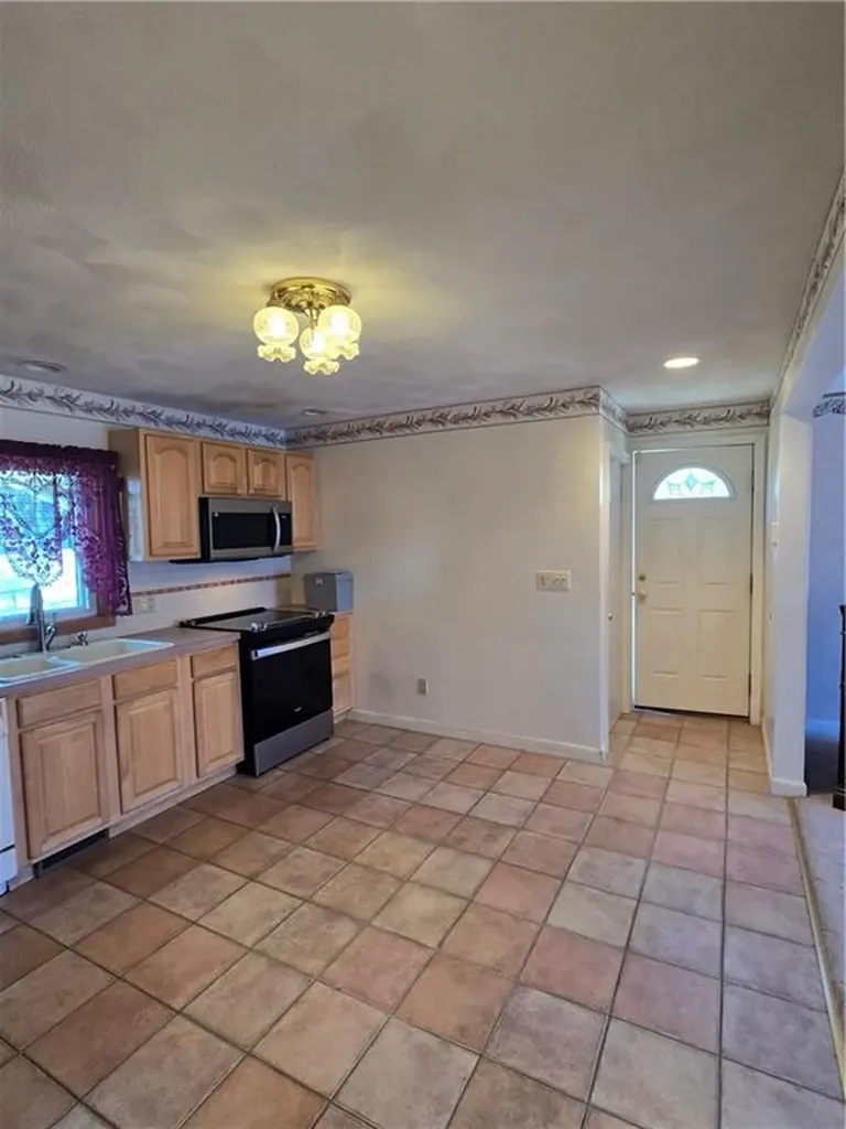 49 Jane Street North Providence RI 02904