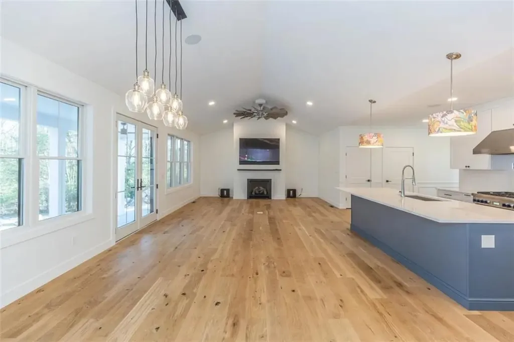 3 William Nichols Road West Greenwich RI 02817