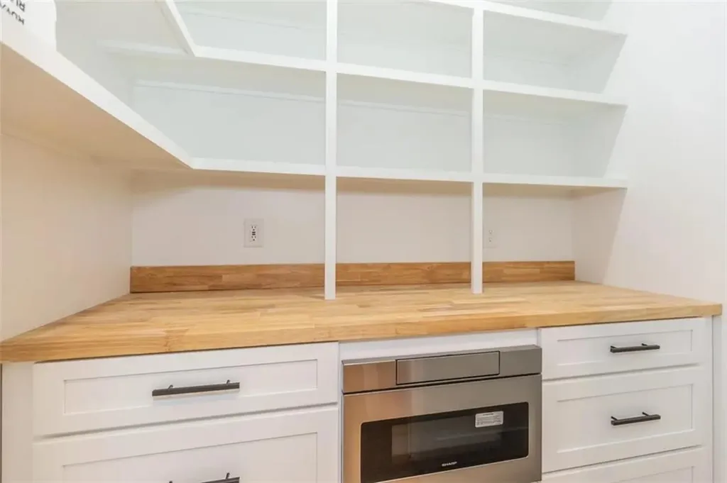 3 William Nichols Road West Greenwich RI 02817