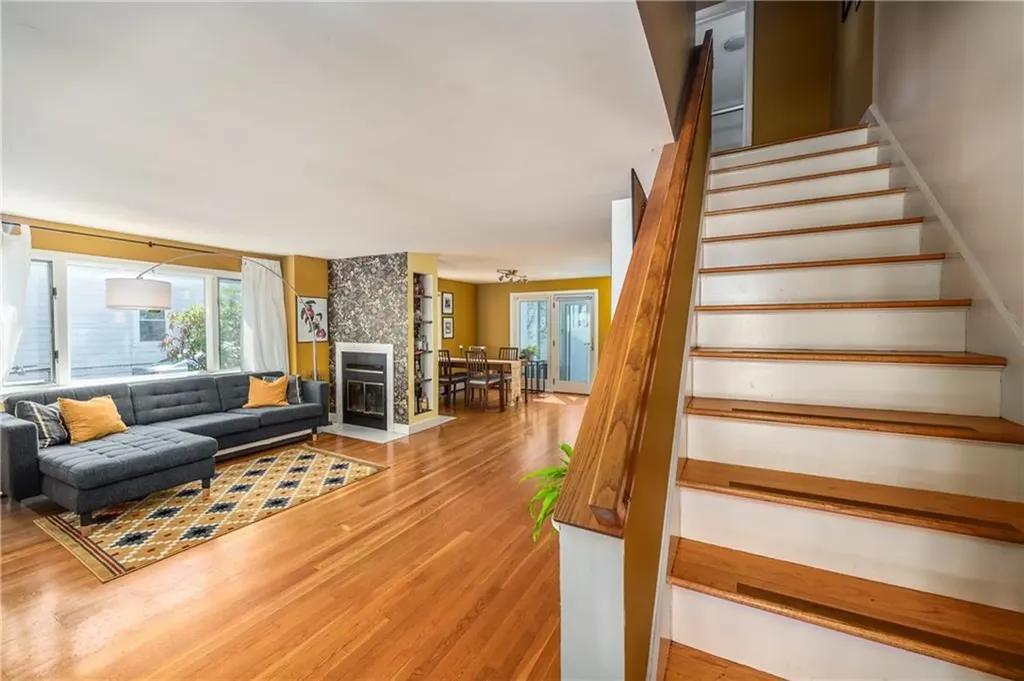 5 Amy Street Providence RI 02906