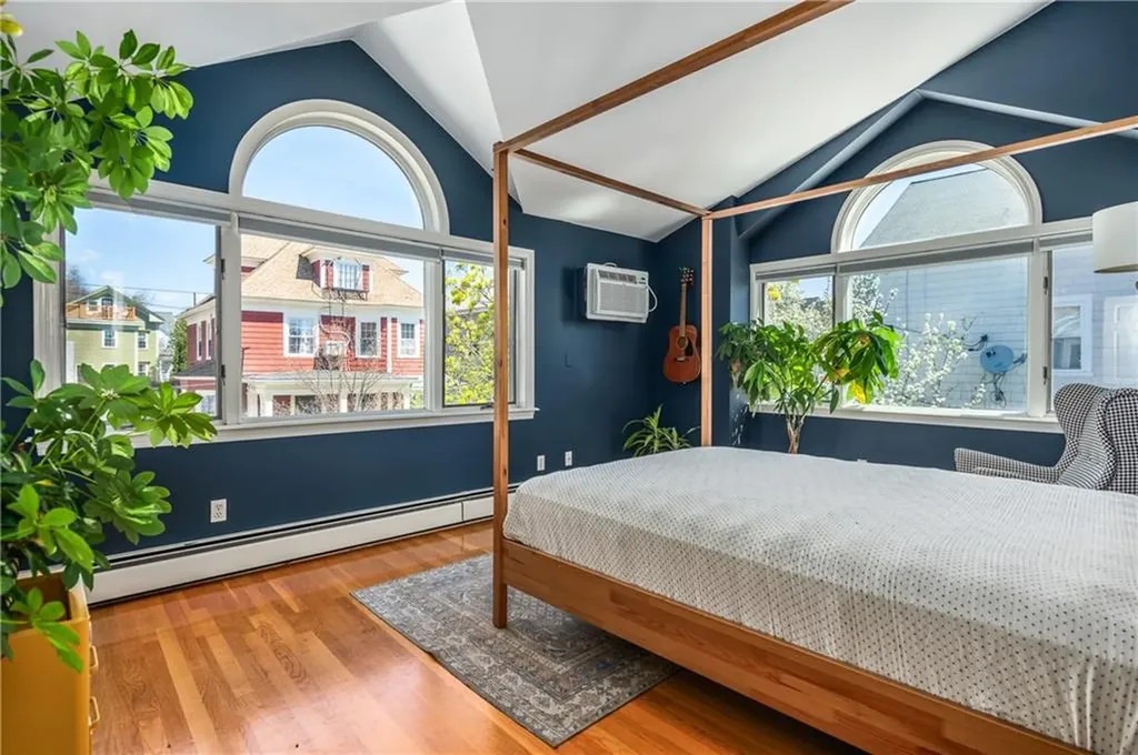 5 Amy Street Providence RI 02906