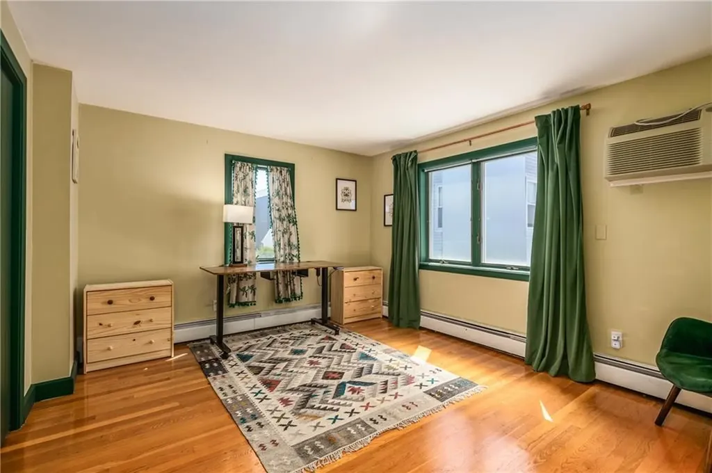 5 Amy Street Providence RI 02906