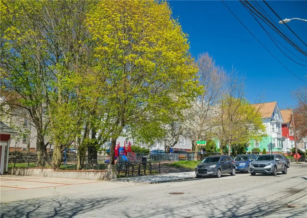 5 Amy Street Providence RI 02906