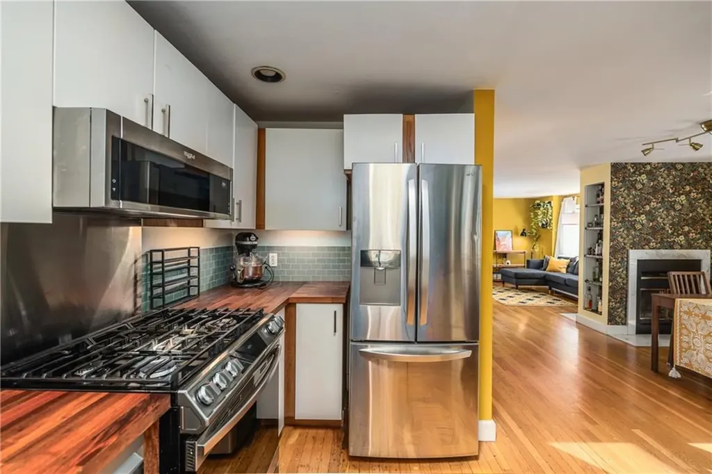 5 Amy Street Providence RI 02906