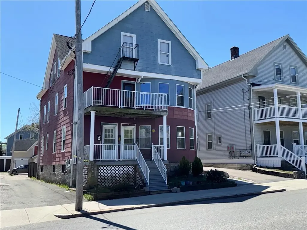 550 Winter Street Woonsocket RI 02895