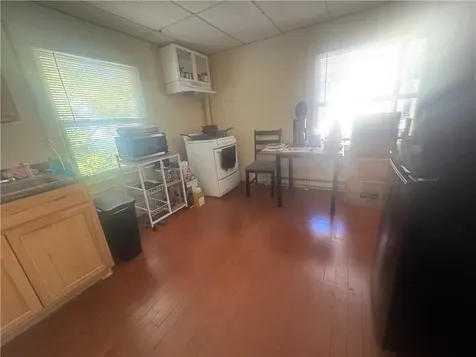 25 Wesleyan Avenue Providence RI 02907