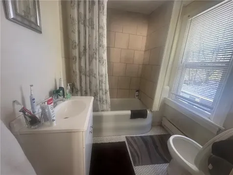 25 Wesleyan Avenue Providence RI 02907