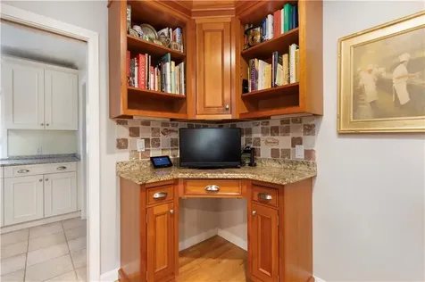 1 Pierce Court Barrington RI 02806