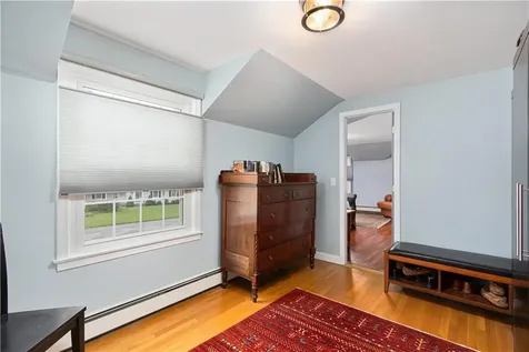 1 Pierce Court Barrington RI 02806