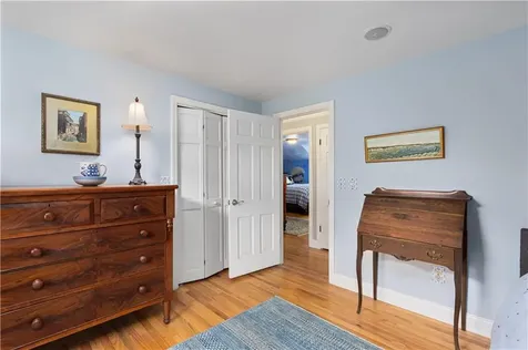 1 Pierce Court Barrington RI 02806