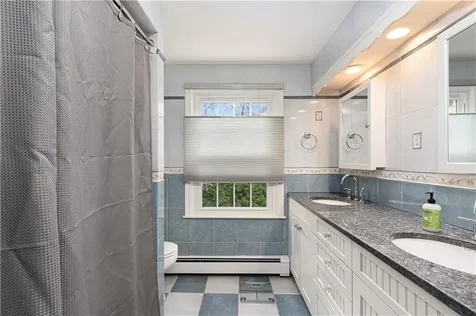 1 Pierce Court Barrington RI 02806