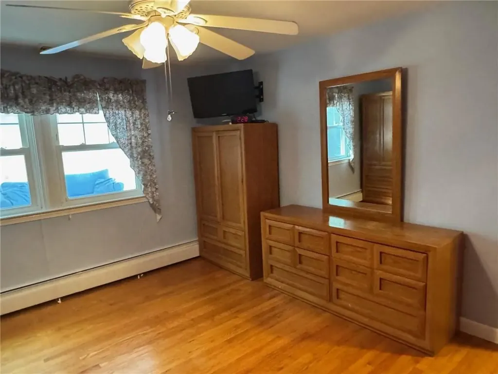 150 Salem Avenue Cranston RI 02920
