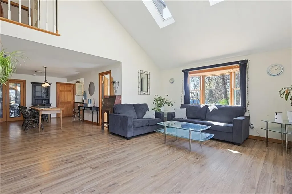 68 Pershing Avenue Tiverton RI 02878