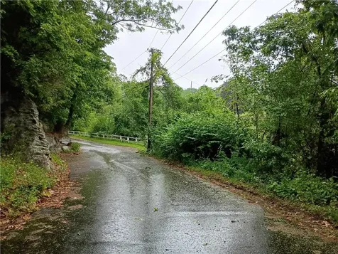 6 Old Pound Hill Road North Smithfield RI 02896