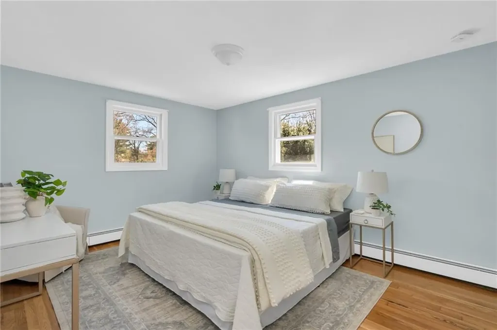 6 Acre Avenue Barrington RI 02806