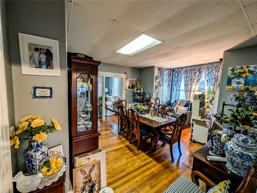 20 Henry Street Cranston RI 02905