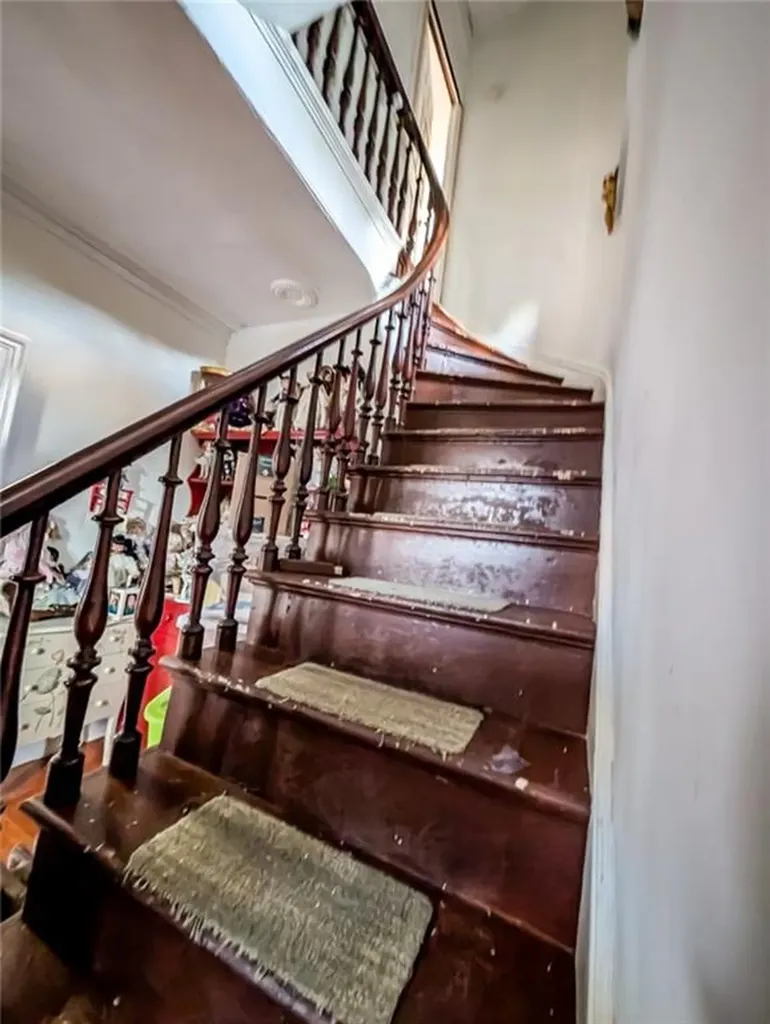 20 Henry Street Cranston RI 02905