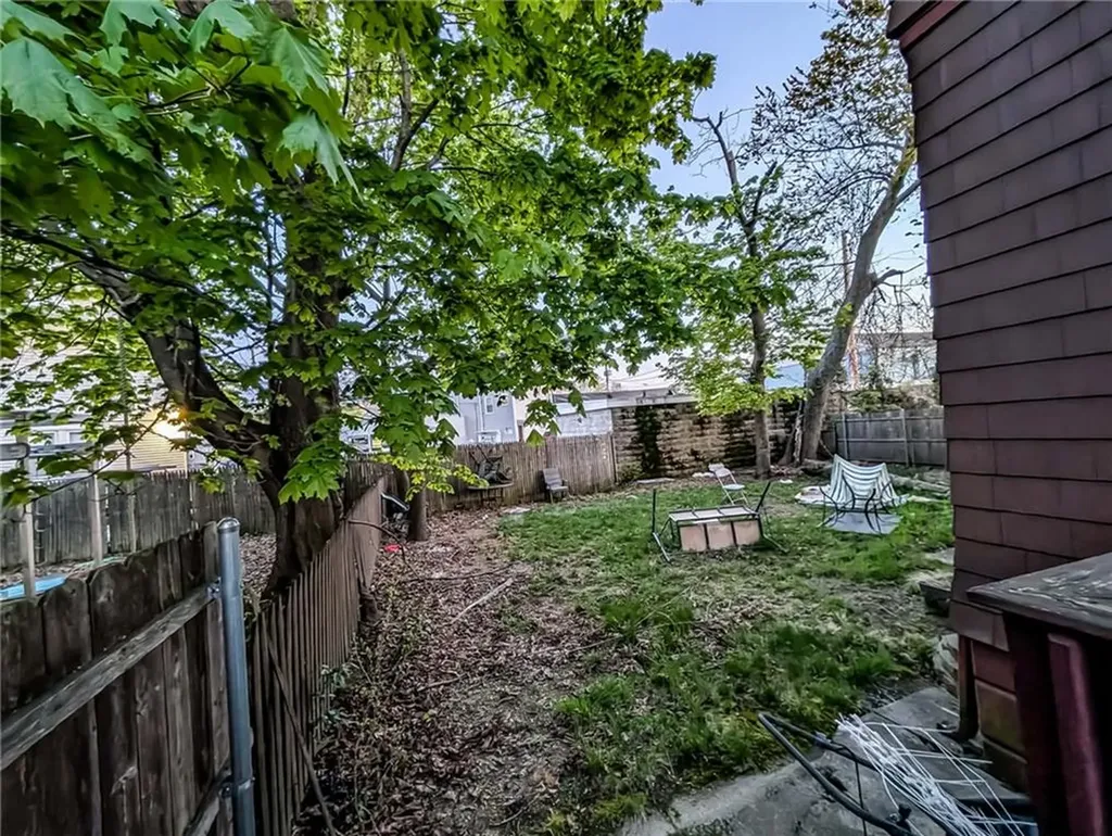 20 Henry Street Cranston RI 02905