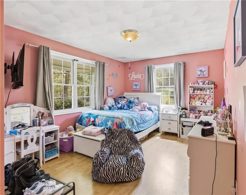 99 Burlingame Road Smithfield RI 02917