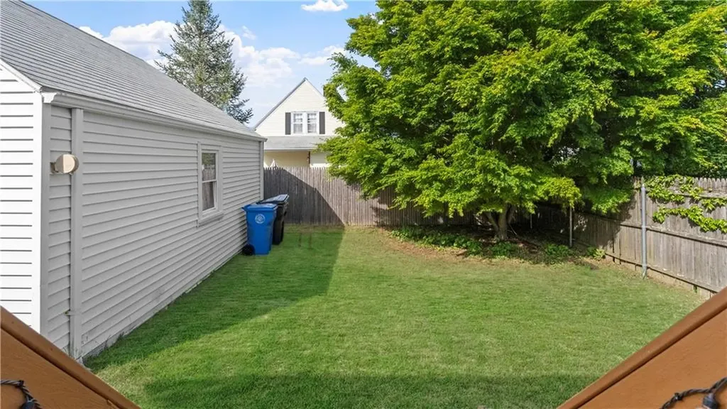 21 Brookwood Road Cranston RI 02920