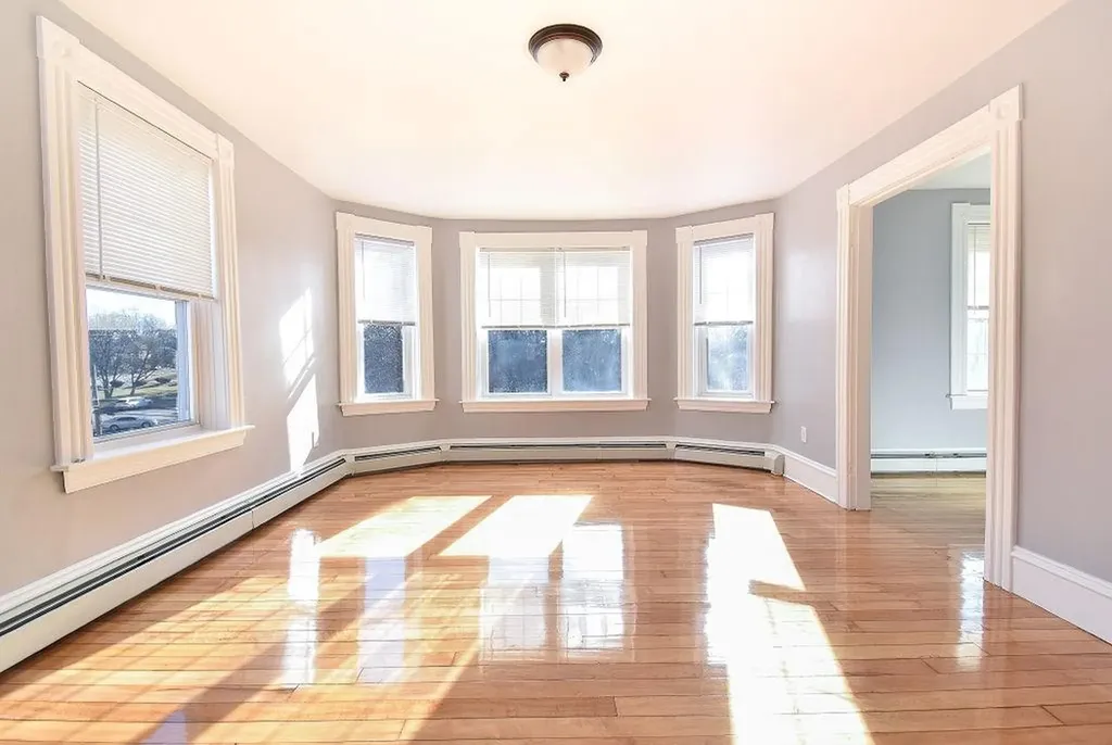 141 Bourne Avenue East Providence RI 02916