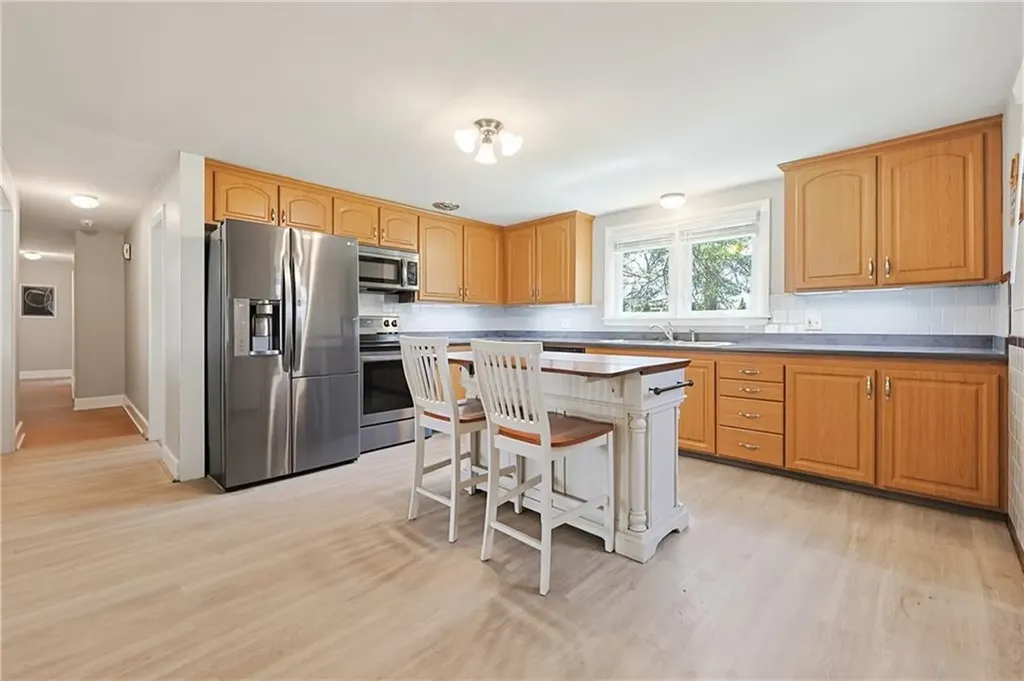 26 Alton Ave Avenue Cumberland RI 02864