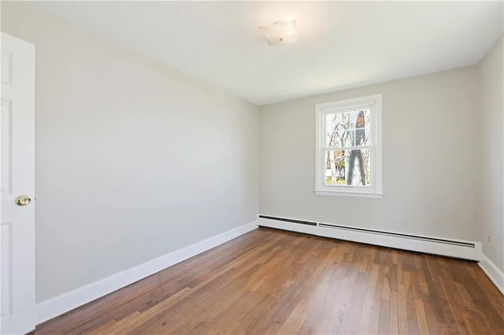 26 Alton Ave Avenue Cumberland RI 02864