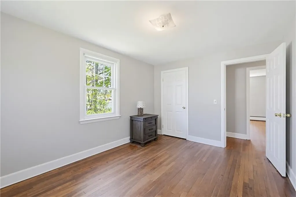 26 Alton Ave Avenue Cumberland RI 02864
