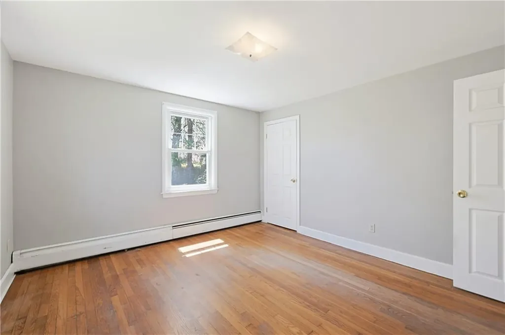 26 Alton Ave Avenue Cumberland RI 02864