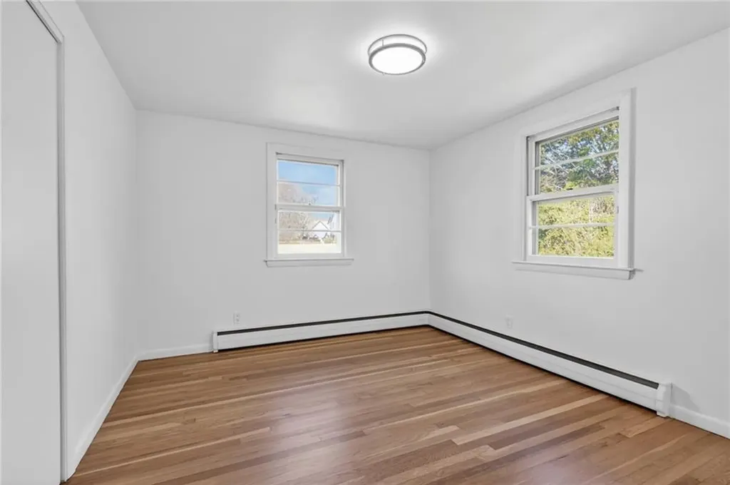 101 Bateman Avenue Cranston RI 02920