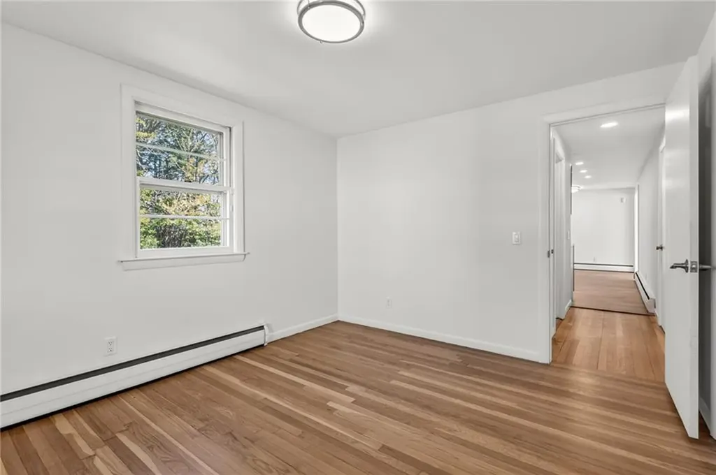 101 Bateman Avenue Cranston RI 02920