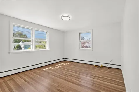 101 Bateman Avenue Cranston RI 02920