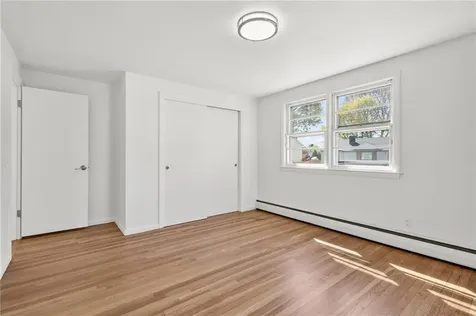 101 Bateman Avenue Cranston RI 02920