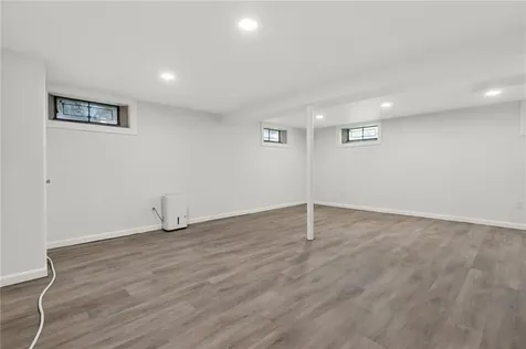 101 Bateman Avenue Cranston RI 02920