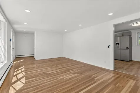 101 Bateman Avenue Cranston RI 02920