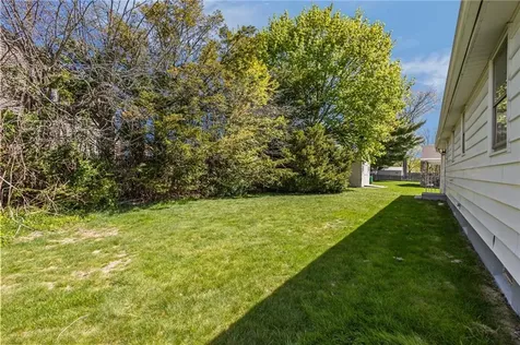101 Bateman Avenue Cranston RI 02920