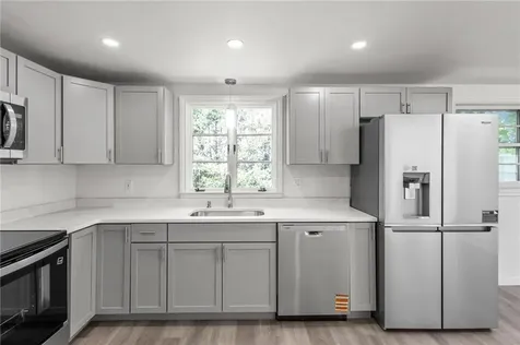 101 Bateman Avenue Cranston RI 02920