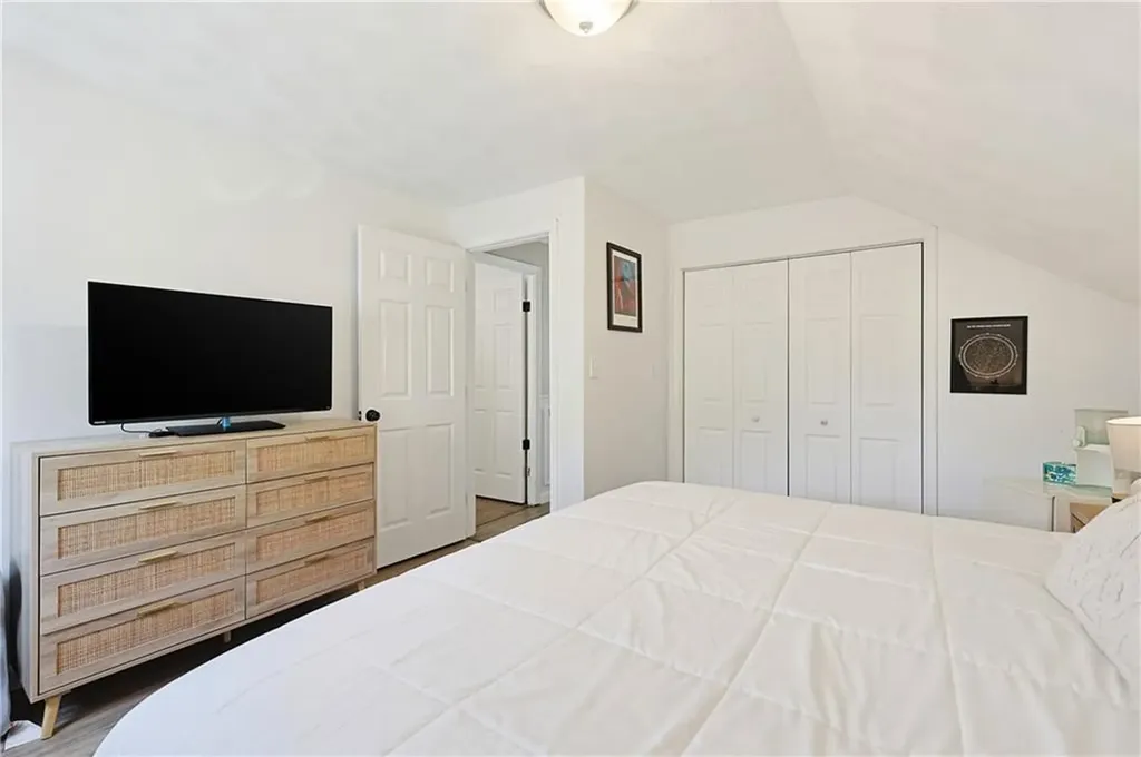 11 John Street Cumberland RI 02864