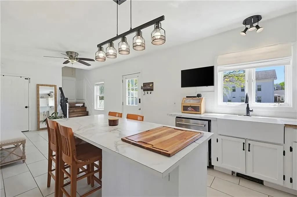 11 John Street Cumberland RI 02864
