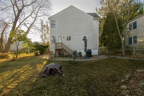 20 Findlay Place Newport RI 02840