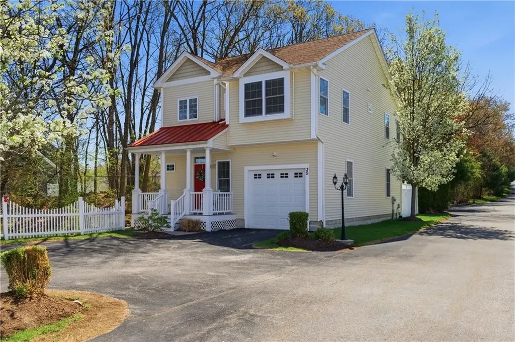 164 Bear Hill Road Cumberland RI 02864