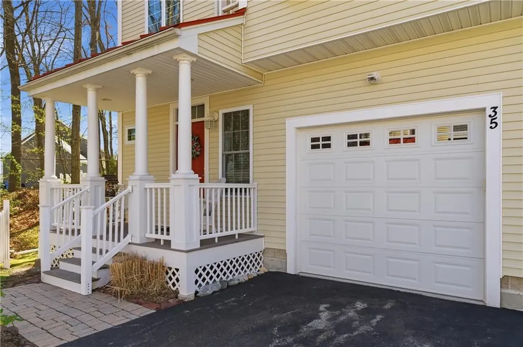 164 Bear Hill Road Cumberland RI 02864