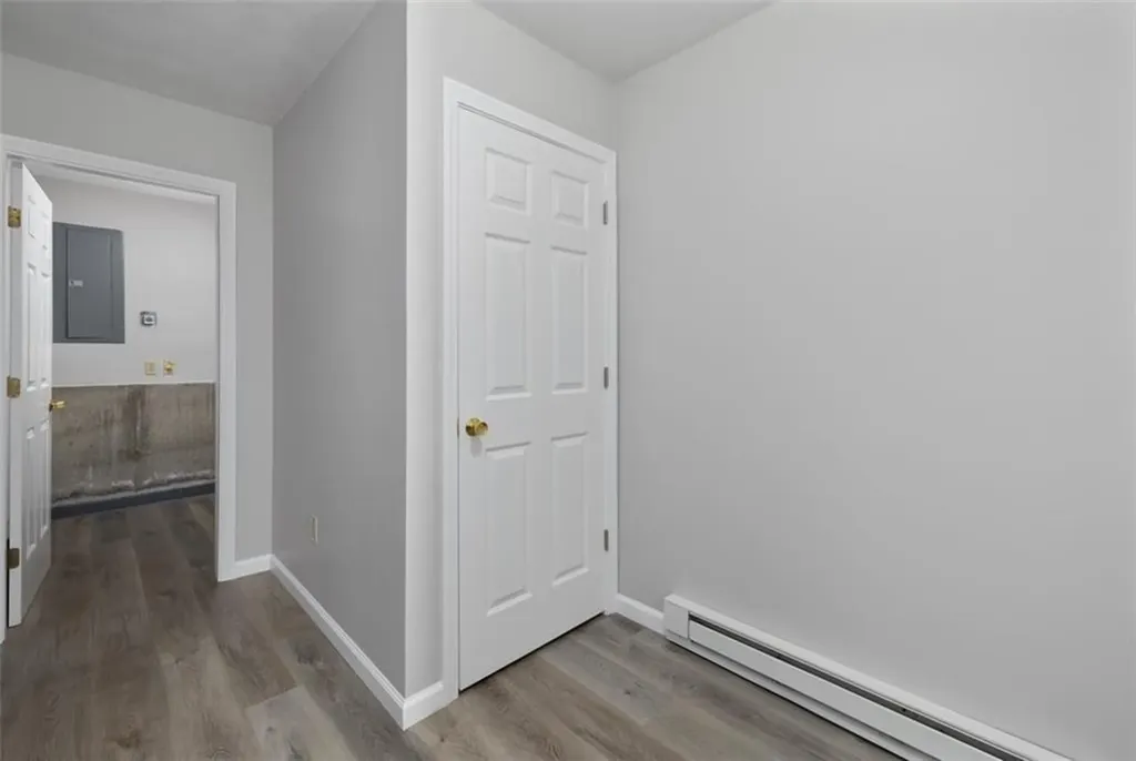 1 Willow Glen Circle Warwick RI 02889