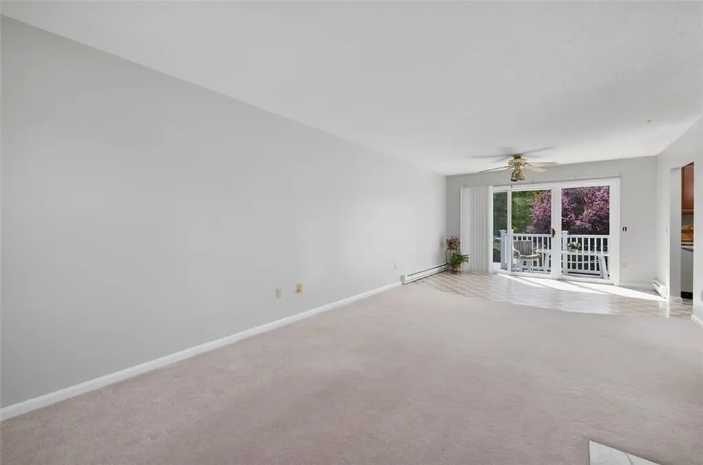 1 Willow Glen Circle Warwick RI 02889