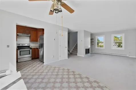 1 Willow Glen Circle Warwick RI 02889