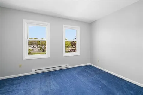 1 Willow Glen Circle Warwick RI 02889