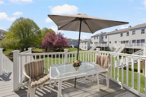 1 Willow Glen Circle Warwick RI 02889